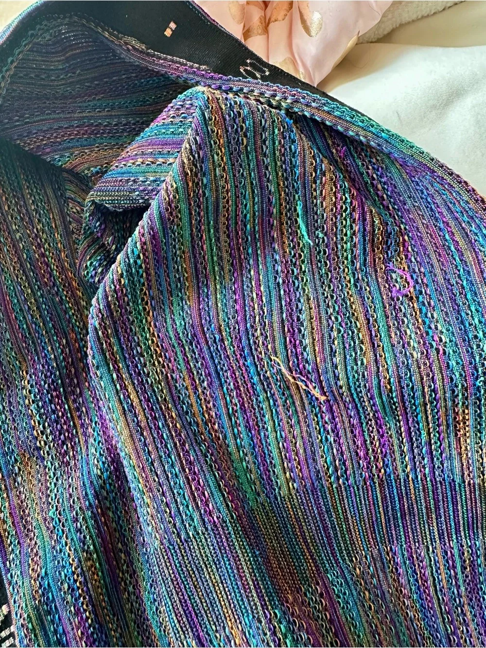 lululemon athletica black rainbow swifty
